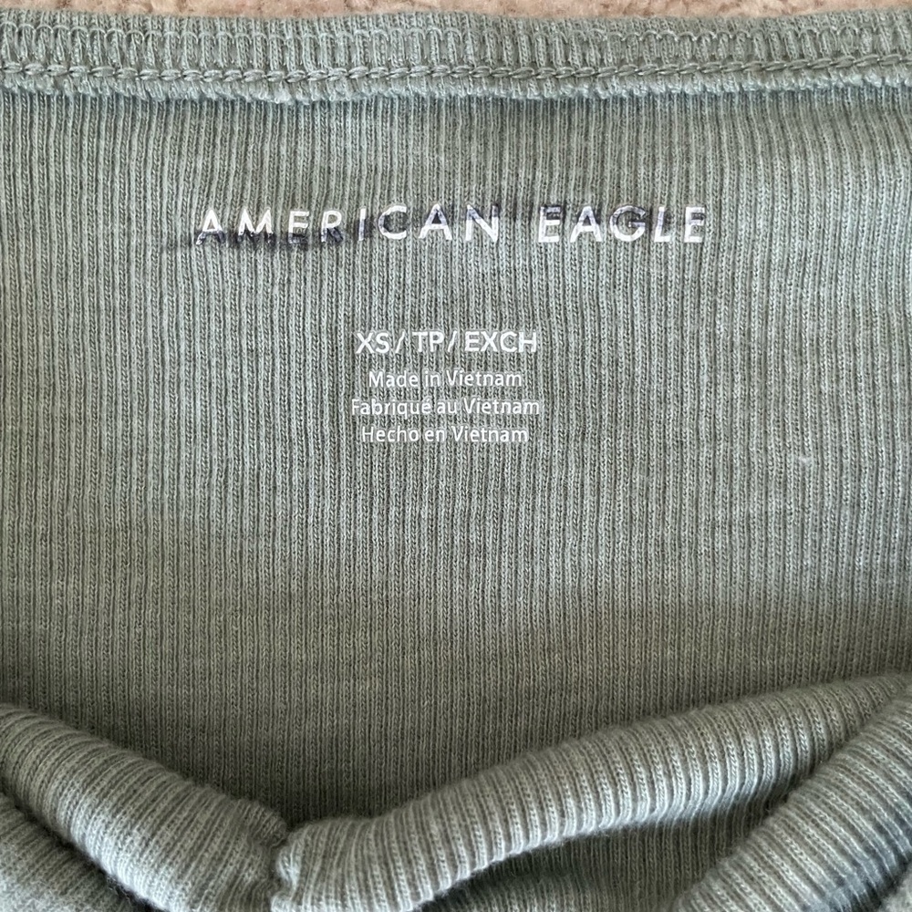 AE Bundle Cinched Front Flutter Sleeve & Ribbed Tank Crop Tops Sage Green XS - Picture 7 of 12